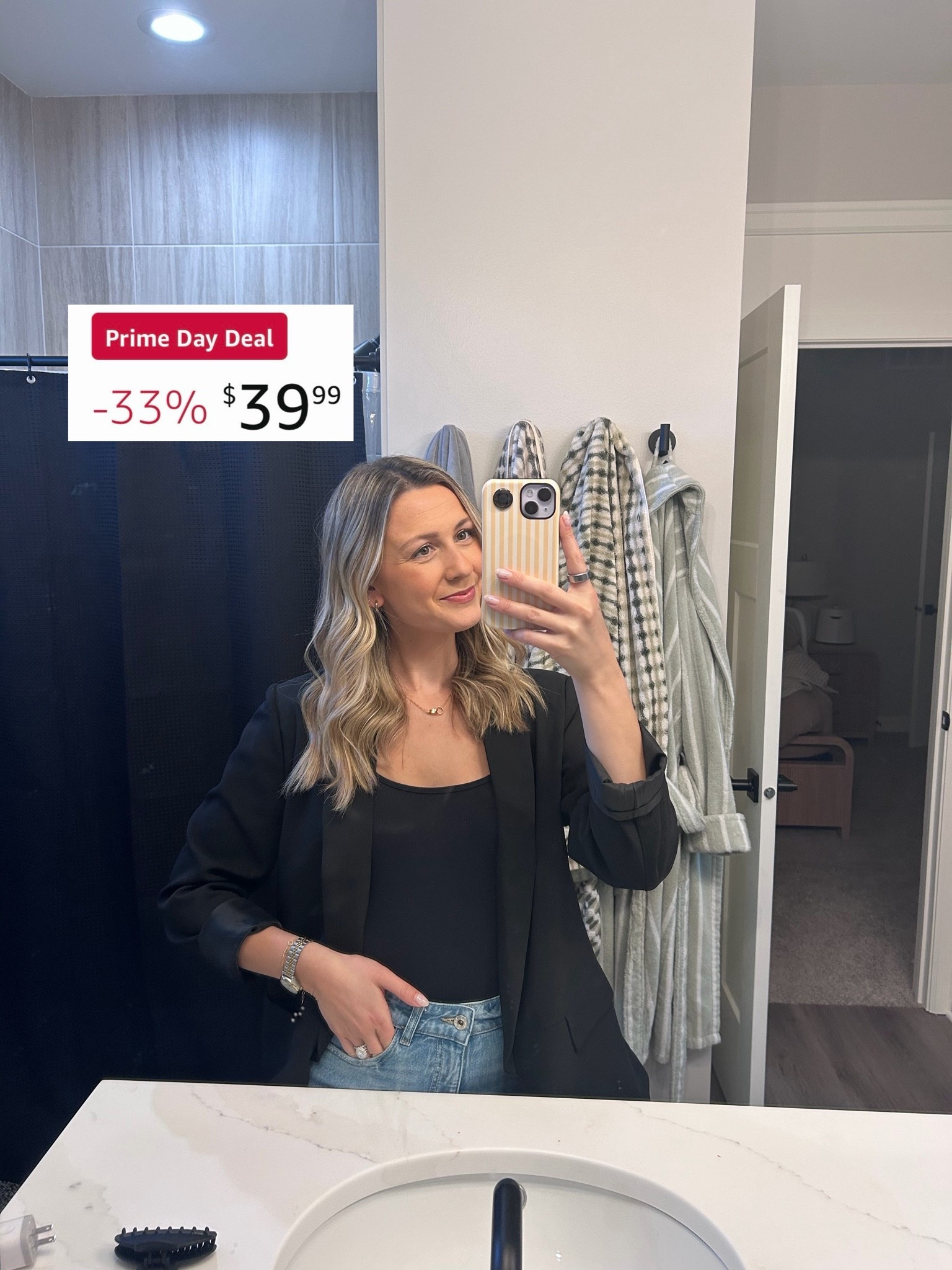 The best black blazer!

#LTKgrwm