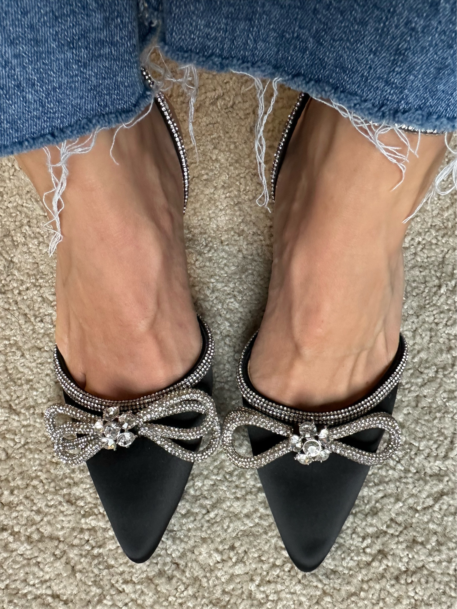 Perfect holiday heels. 👠 

#LTKHoliday #LTKFindsUnder50 #LTKStyleTip