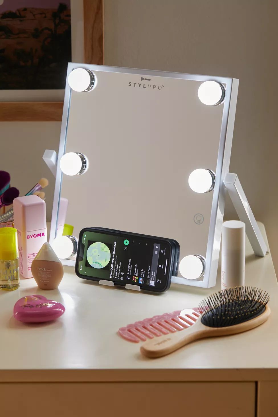 STYLPRO Glam & Groove Vanity Mirror | Urban Outfitters (US and RoW)