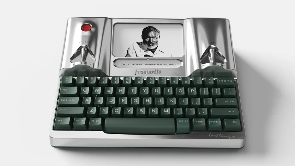 Ernest Hemingway Freewrite Signature Edition | Levenger