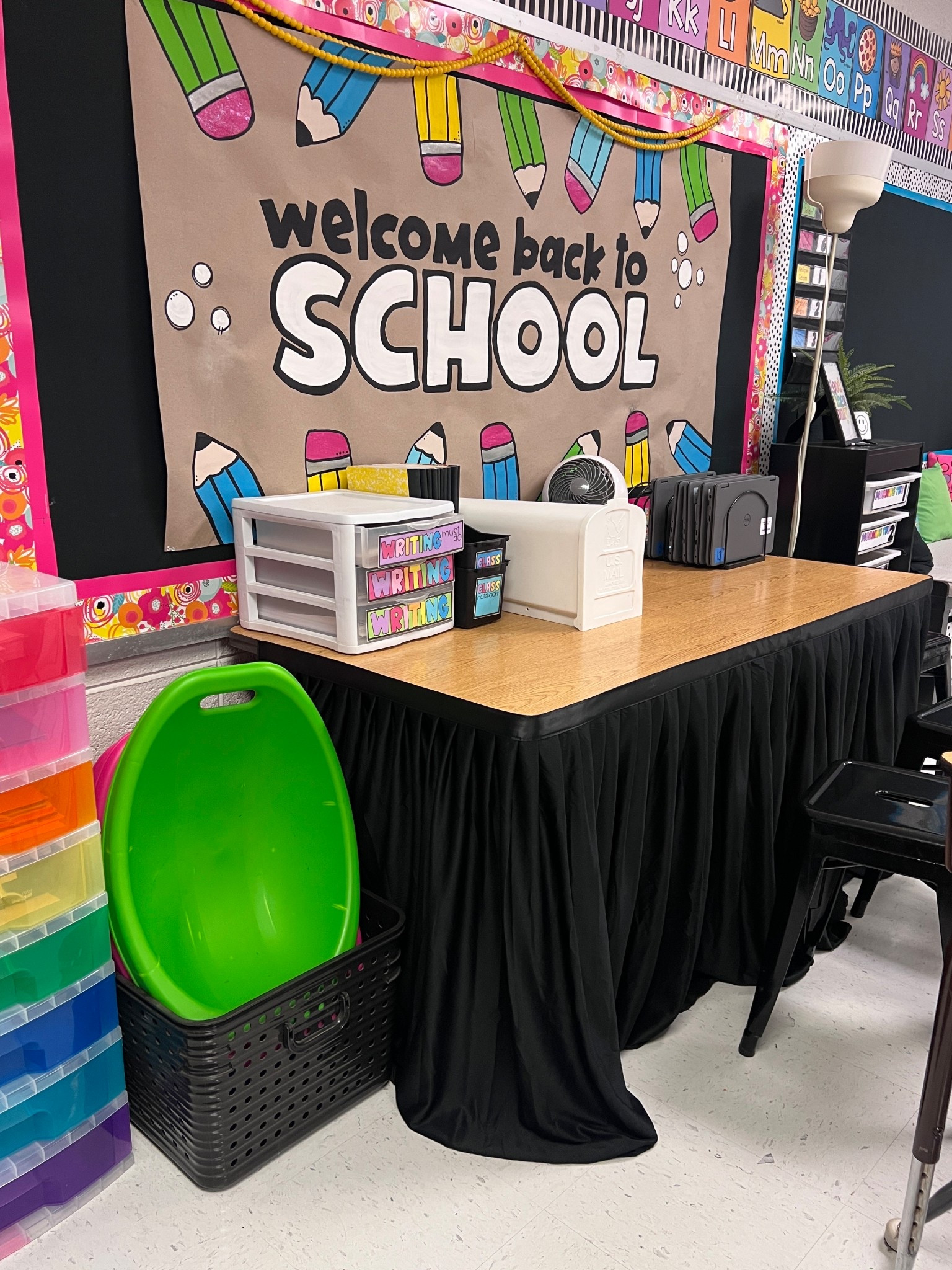 Love these table skirts to hide all my stuff!! I used the 9 foot for my rectangle table and the 12 foot for my kidney table. 