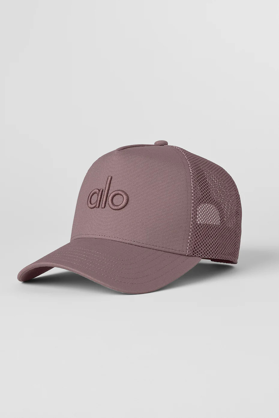 Alo YogaÂ® | District Trucker Hat in Mushroom Brown | Alo Yoga (US)