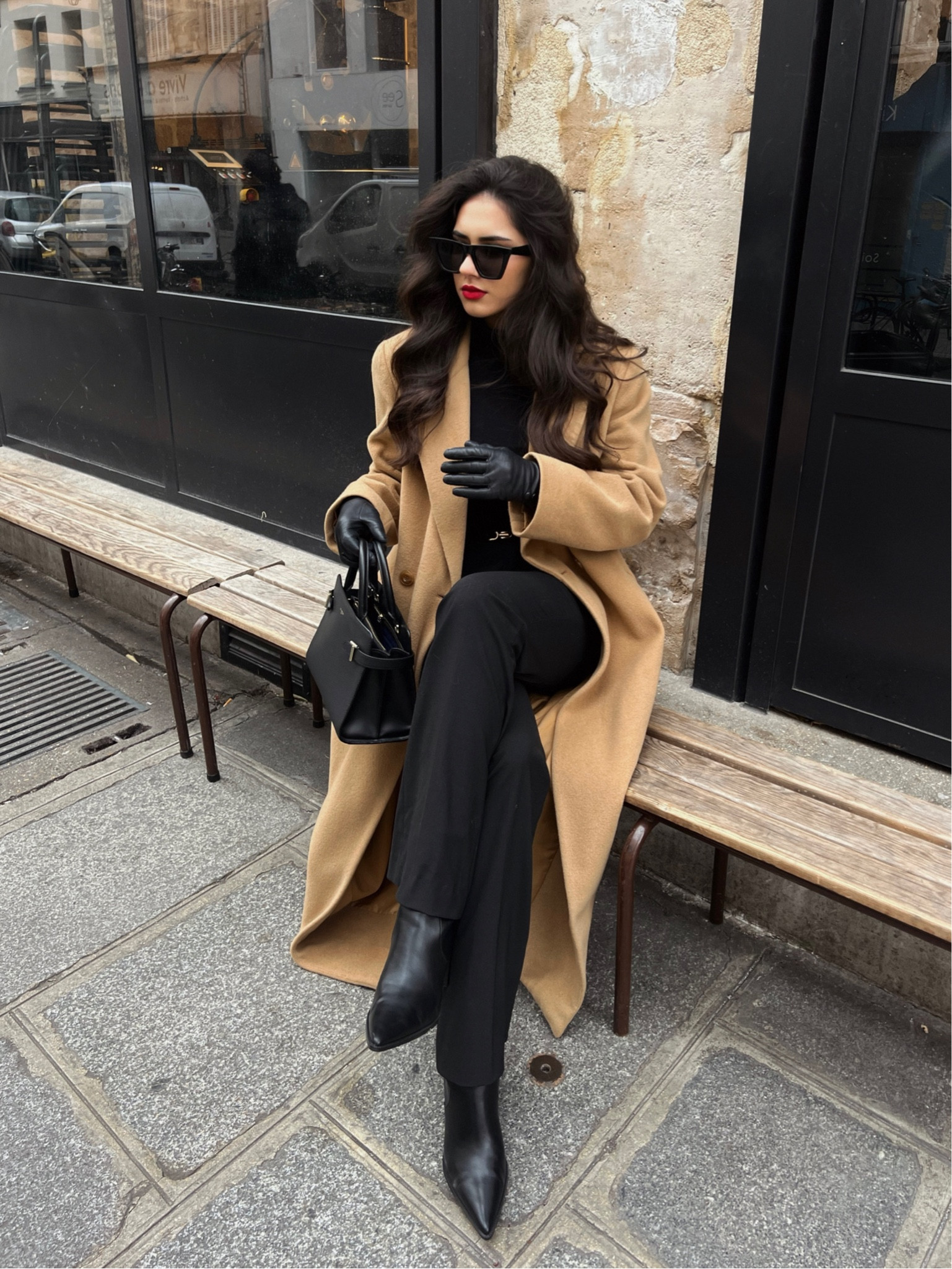 Camel coat winter outfit 🖤

#LTKeurope #LTKSeasonal #LTKstyletip