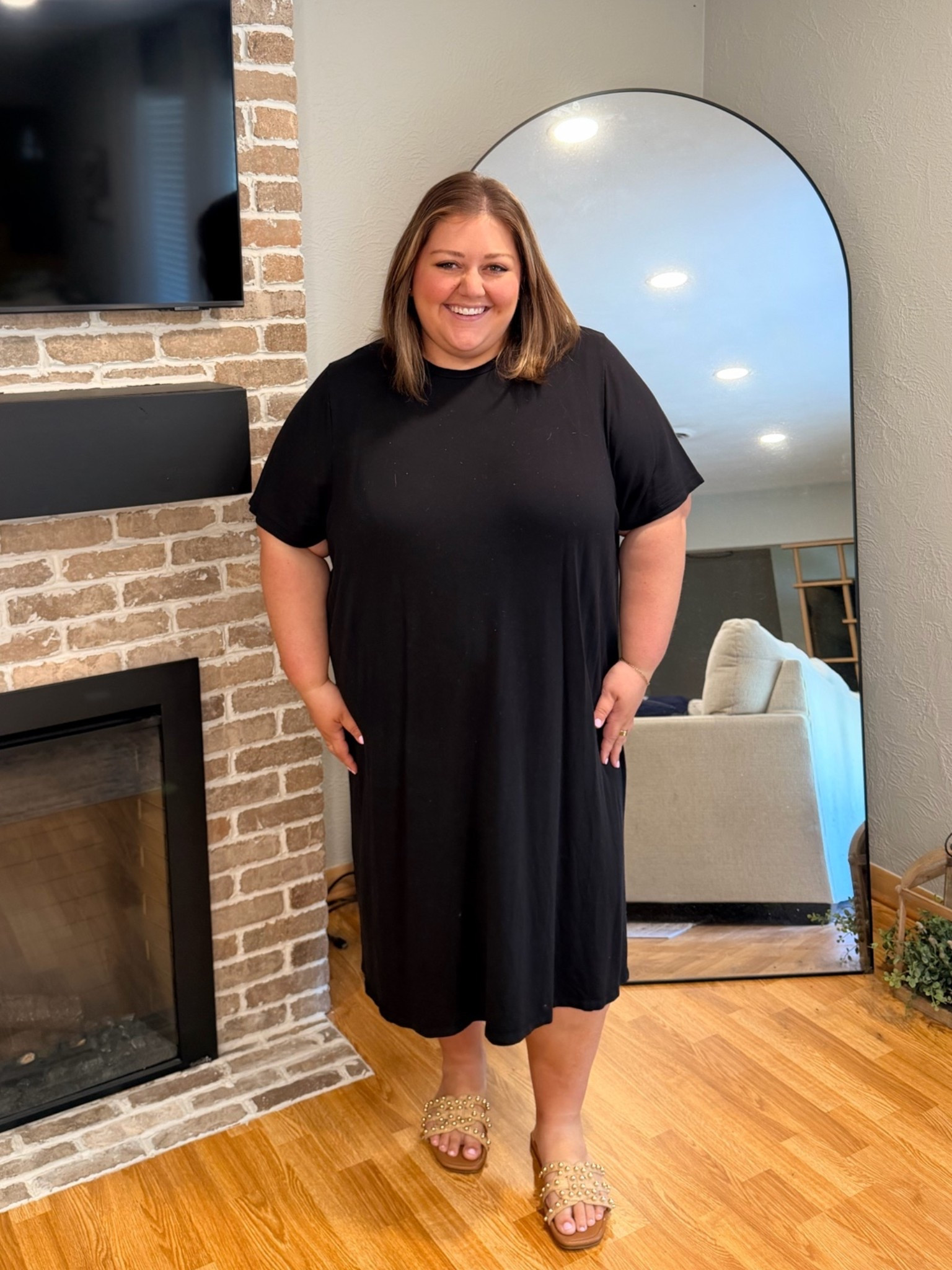 always a fan of tshirt dresses🖤

#LTKPlusSize #LTKootd #LTKSeasonal