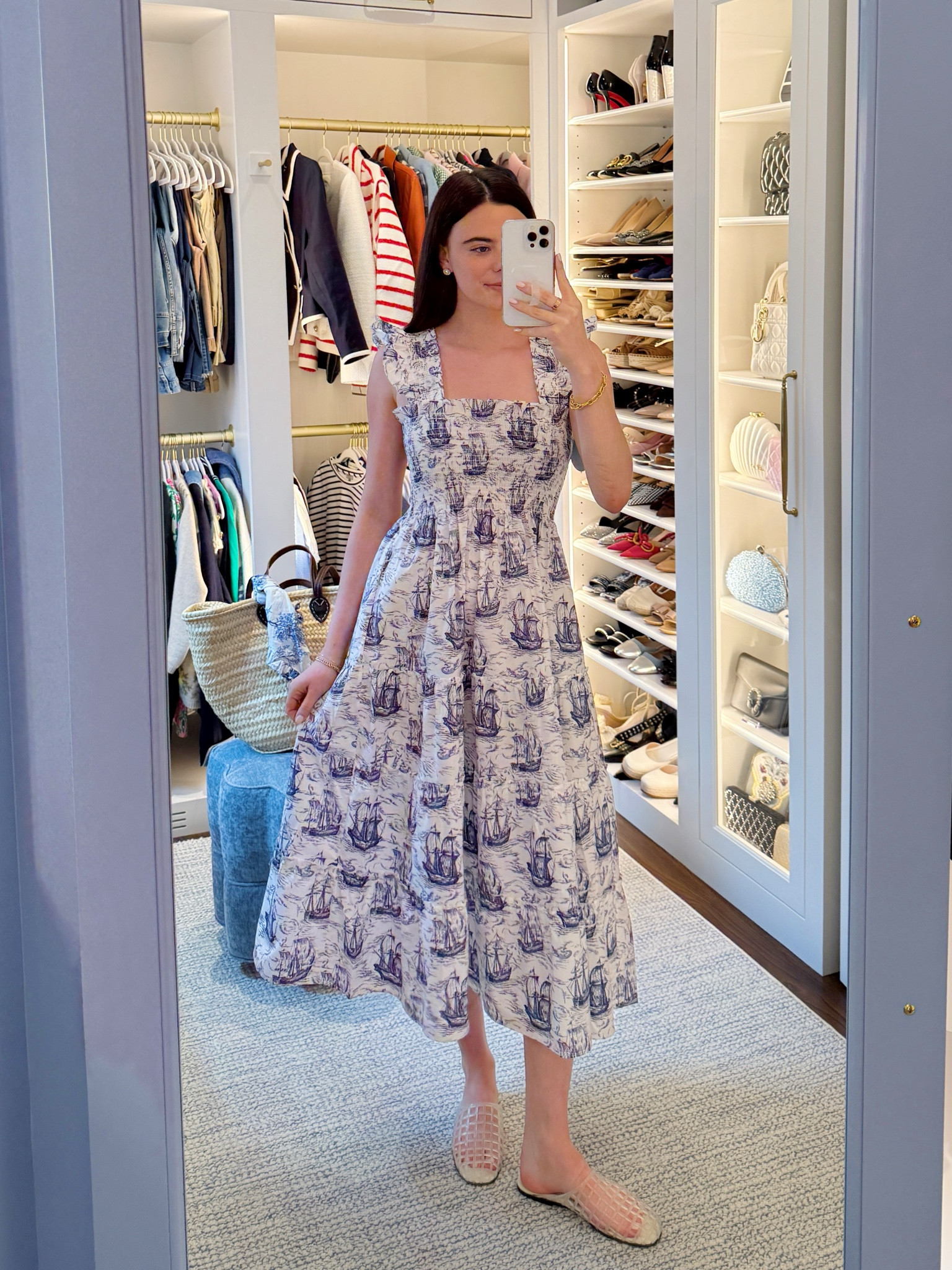 Hill house sailboat nap dress! ⛵️



#LTKSeasonal #LTKParties #LTKSummerEdit