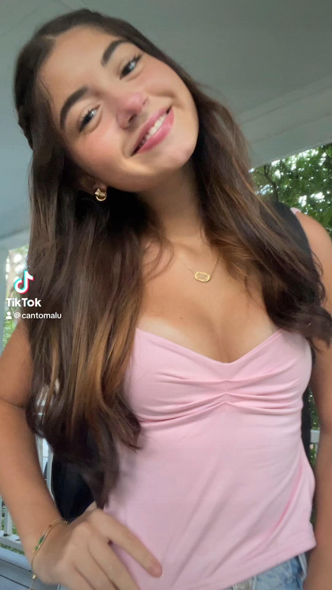 so excited to be back at school!! #school #schooloutfit #schooloutfitinspo #fitinspo #schoolfit #ootd #ootdforschool #schooloutfitoftheday #cantomalu #backtoschool

#LTKVideo #LTKU #LTKBacktoSchool