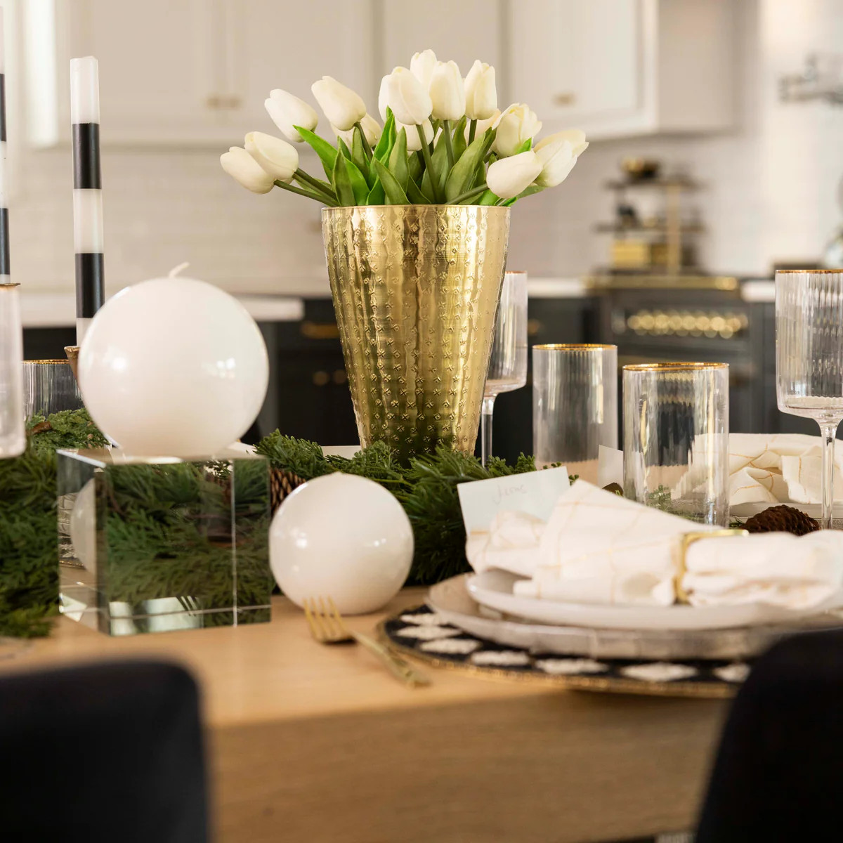 Gold Hammered Vase | Modern Locke