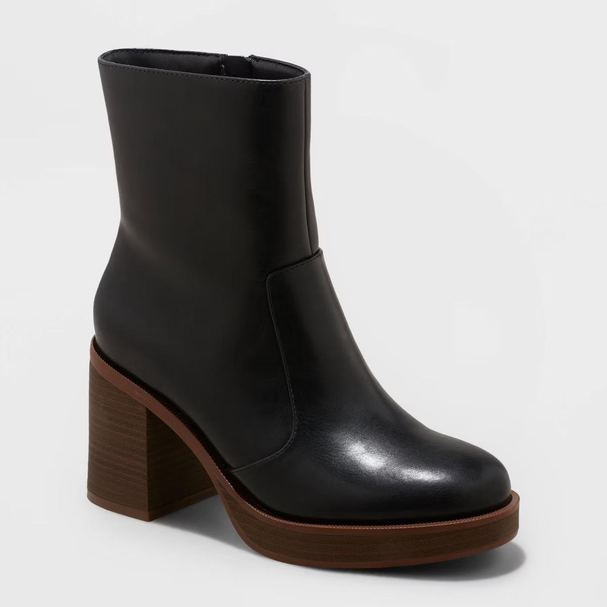 Women's Jenna Platform Boots - Universal Thread™ | Target