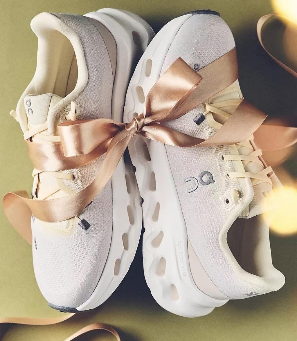 OMG this is CRAY! 

Brand new ON Cloud Tilt! $50 OFF! 🎁
I just grabbed them in the PEARL pinkish color! Free shipping! These are just gorgeous! True to size! 



#LTKGiftGuide #LTKdayinmylife #LTKHoliday