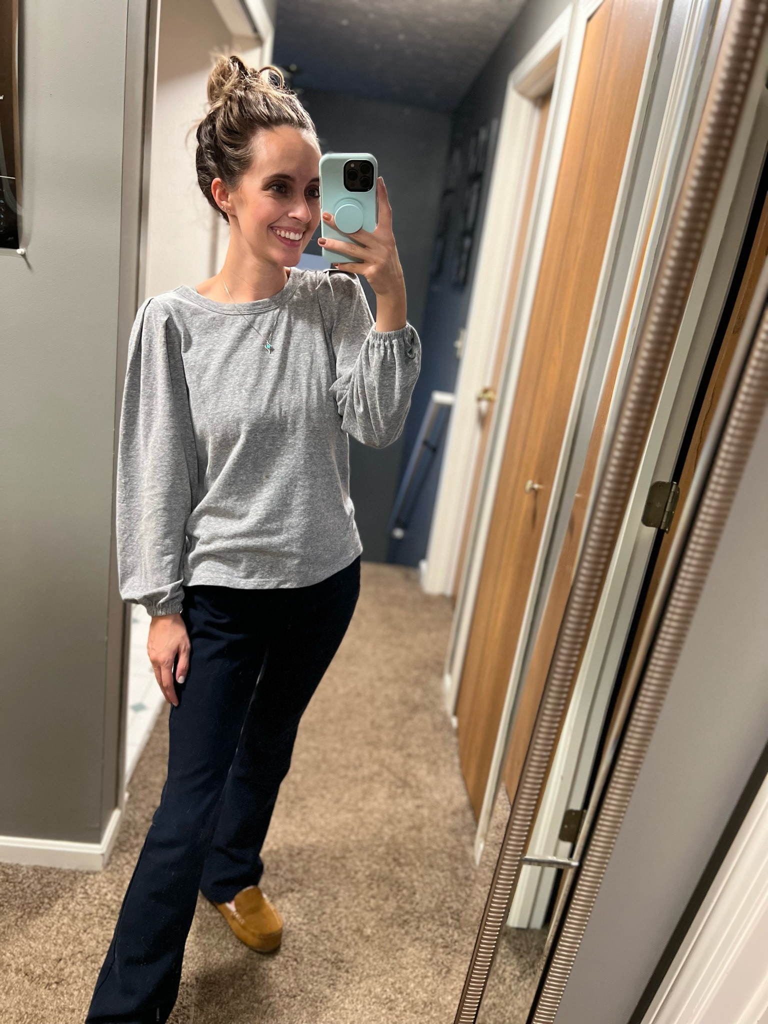 Fall workwear 
Loft
Puff sleeves
Work pants

#LTKworkwear #LTKsalealert #LTKSeasonal