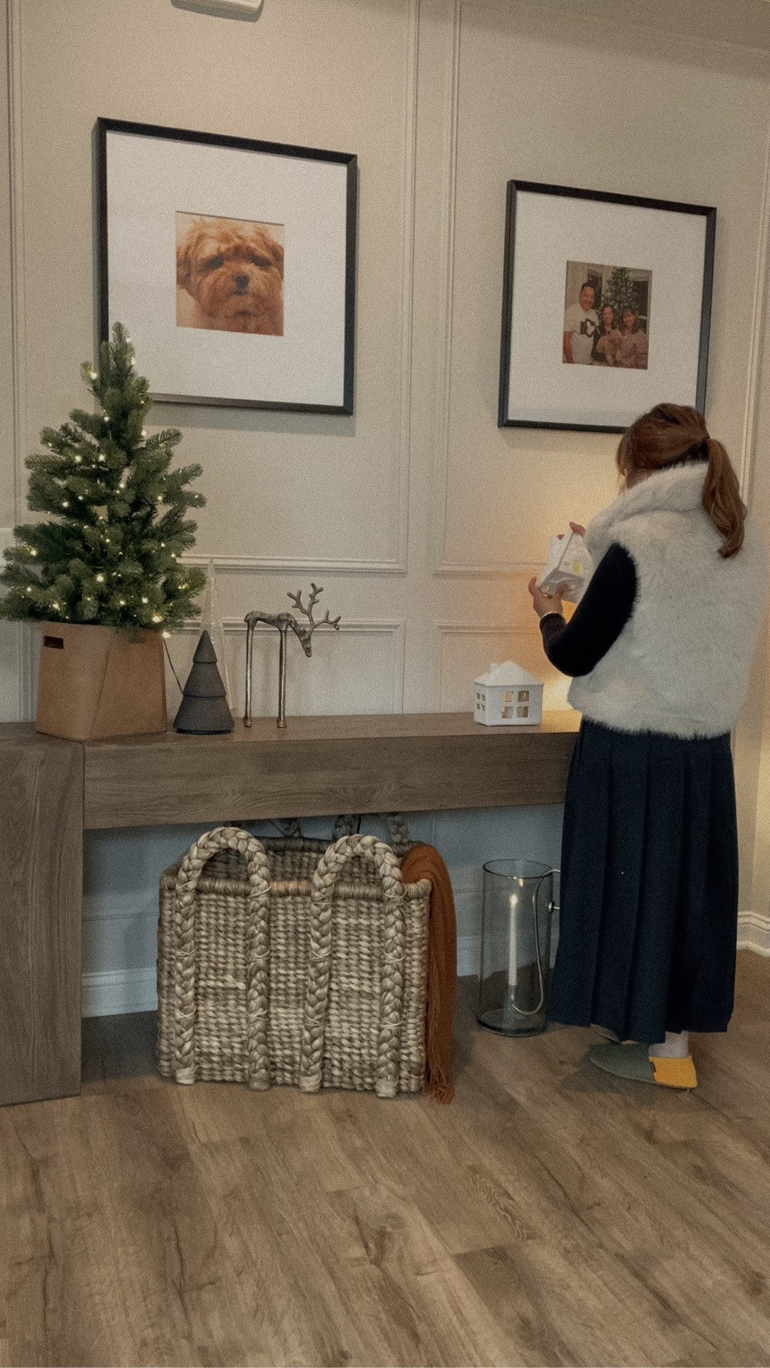 Christmas Entryway Console Table Styling

#LTKSeasonal #LTKHome #LTKHoliday