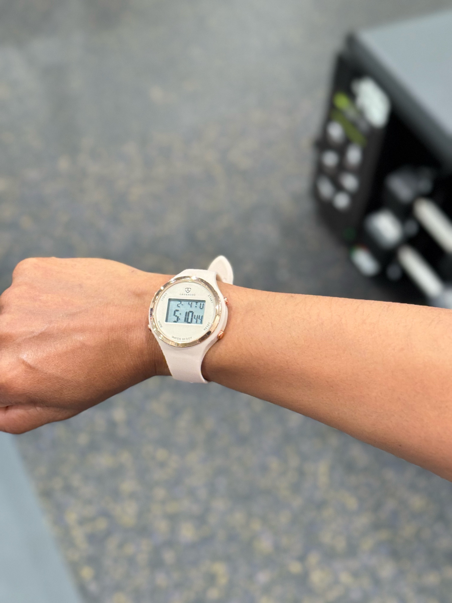 Can’t go to the gym without my stopwatch. It helps me to not waste time ⌚️. 

Workout, fitness, activewear, active, gym fitness, gym set, workout set,

#LTKGiftGuide #LTKFitness #LTKActive