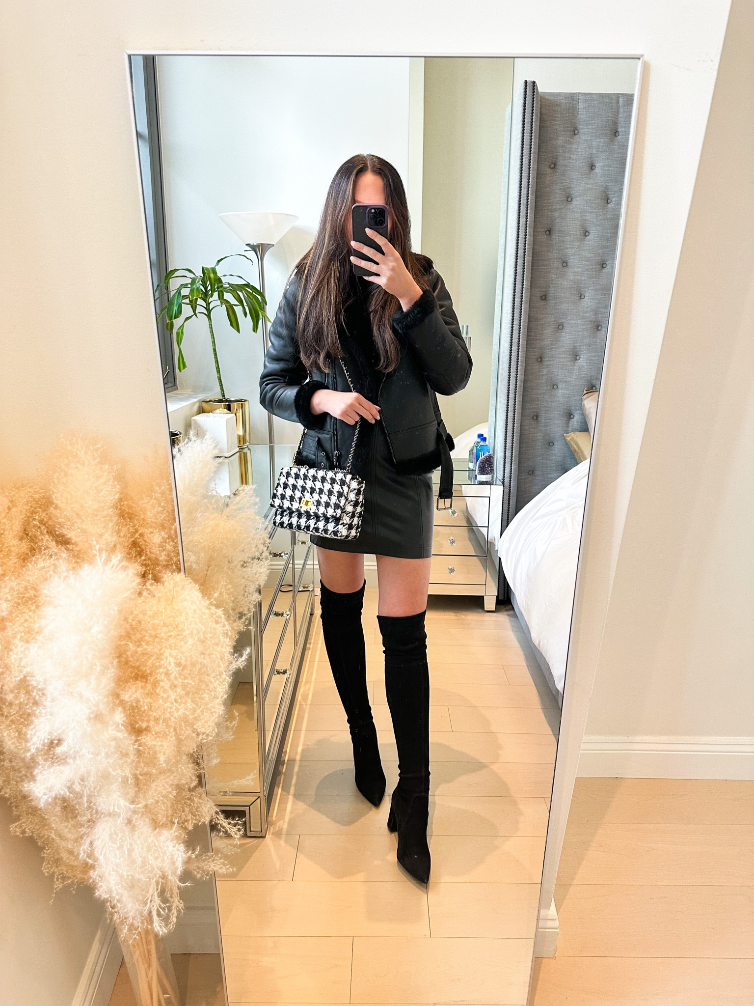 Linking a similar jacket. This one is from Saint & Sofia. 

#LTKstyletip