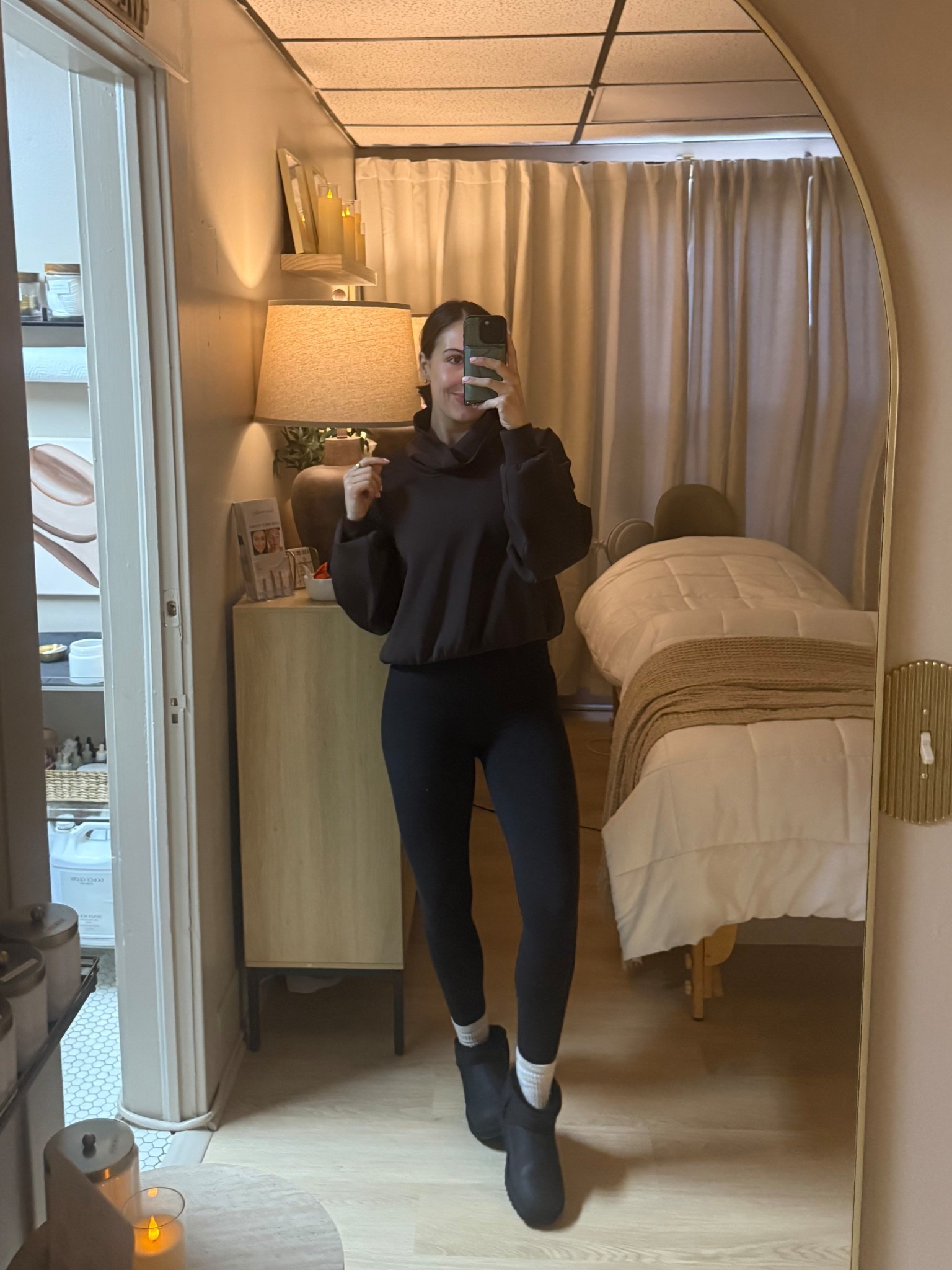 top is old lululemon (Lululemon Full Flourish Pullover) but I linked some similar things 🖤

#LTKActive #LTKootd