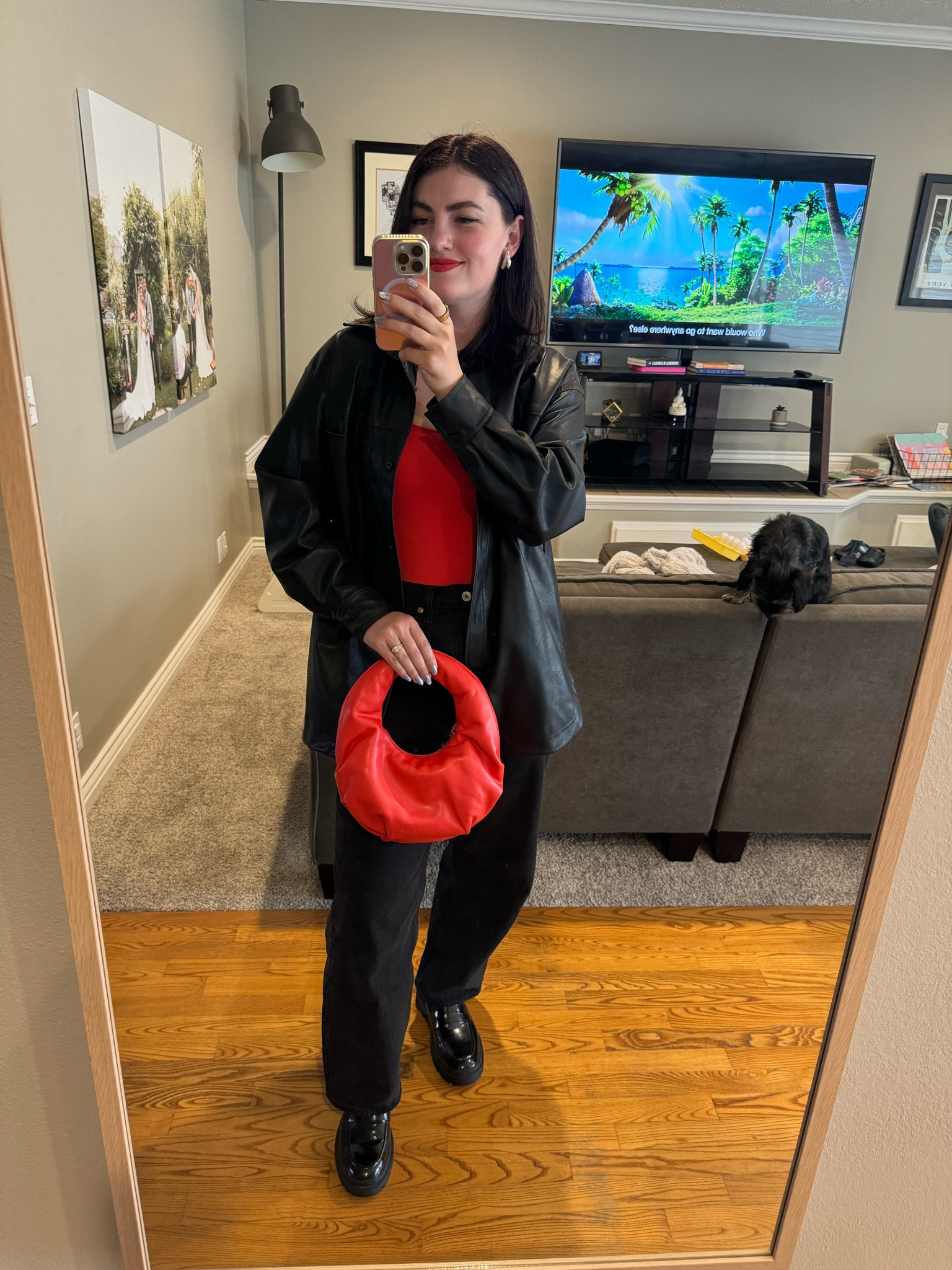 Would you believe me if I told you I found this bag on sale for $9 ❤️

#LTKSpringSale #LTKbeauty #LTKfindsunder50