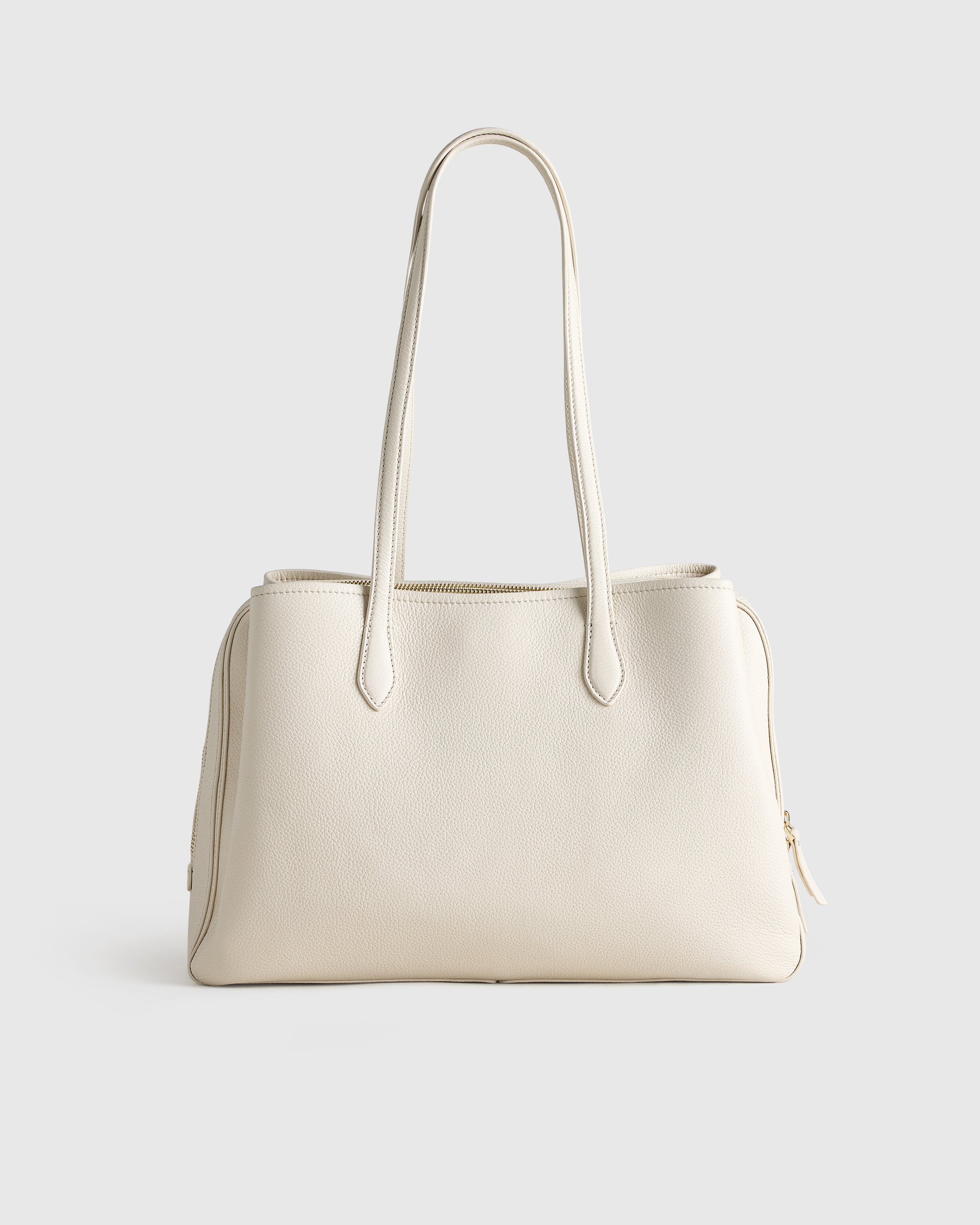 Quince | Women's Italian Leather Triple Compartment Work Tote in Black | Quince