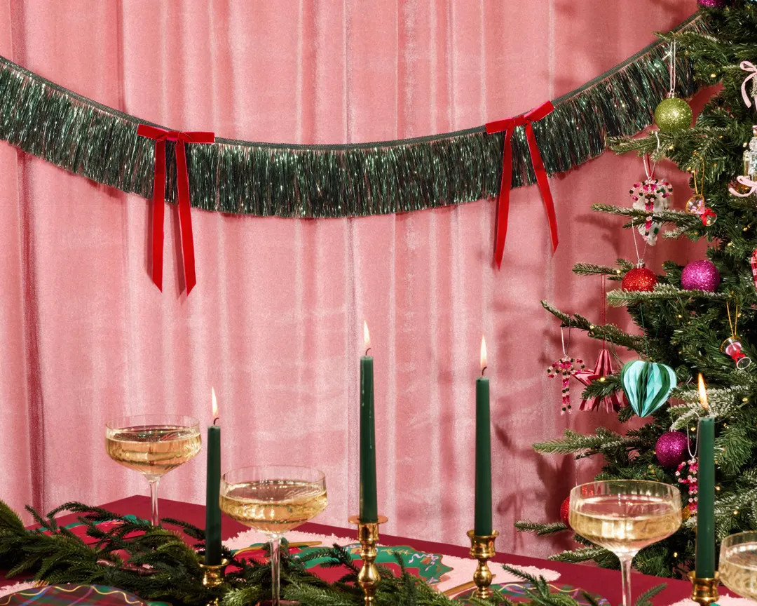 Xo, Fetti Green Fringe + Red Velvet Bow Banner 6 Ft. | Christmas Mantle Decoration, Holiday Party... | Etsy (US)