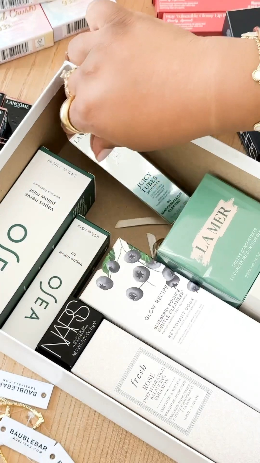 pack my baby sprinkle gift bags with me 🦋🤍✨ so thankful for the incredible brands who joined me in giving back to all of the loving & selfless mamas and ladies who attended my mother’s day baby sprinkle.

#LTKbeauty #LTKGiftGuide