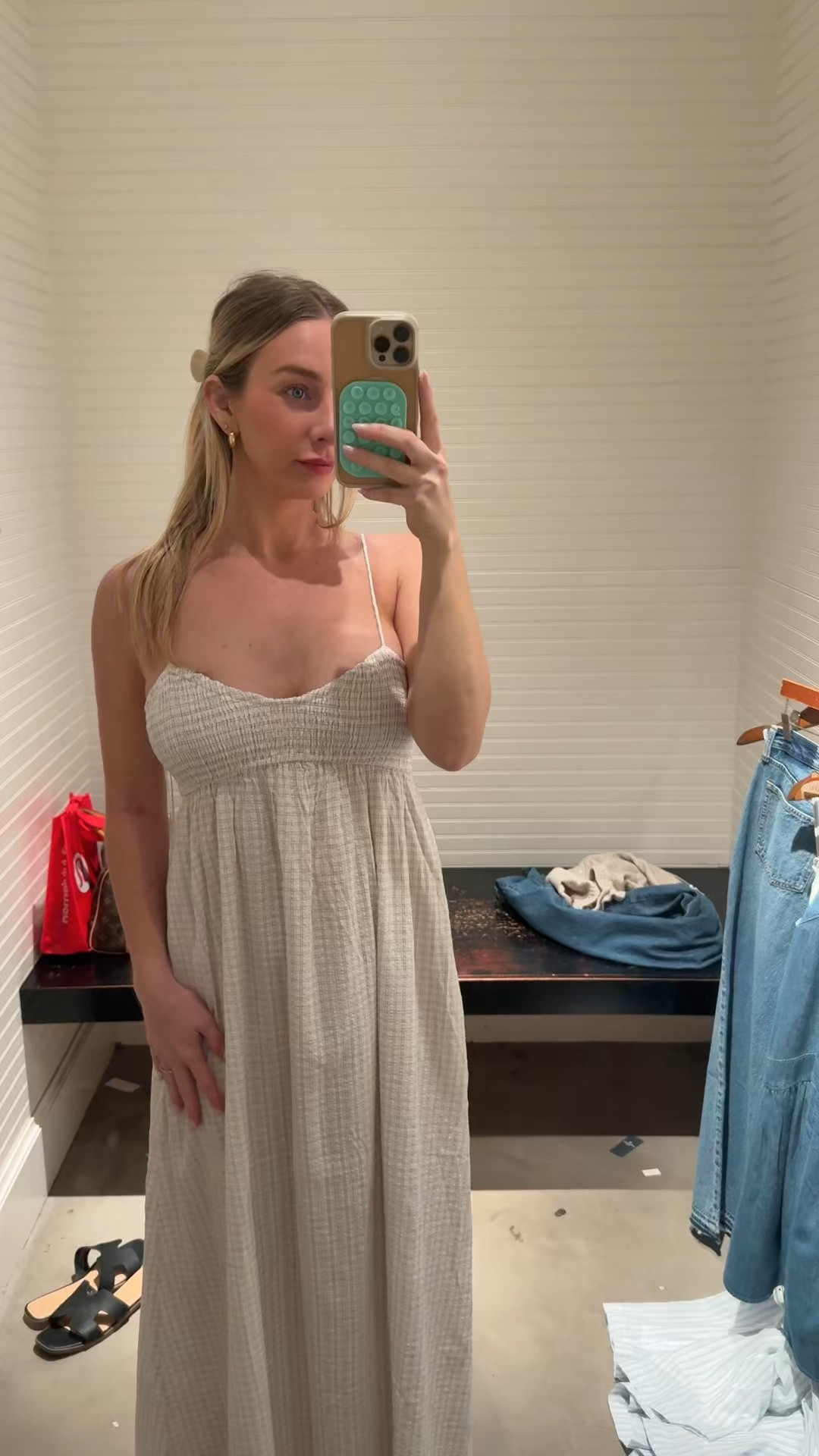 Perfect spring/ summer dress 🩷

#LTKSeasonal #LTKmomlife #LTKBump