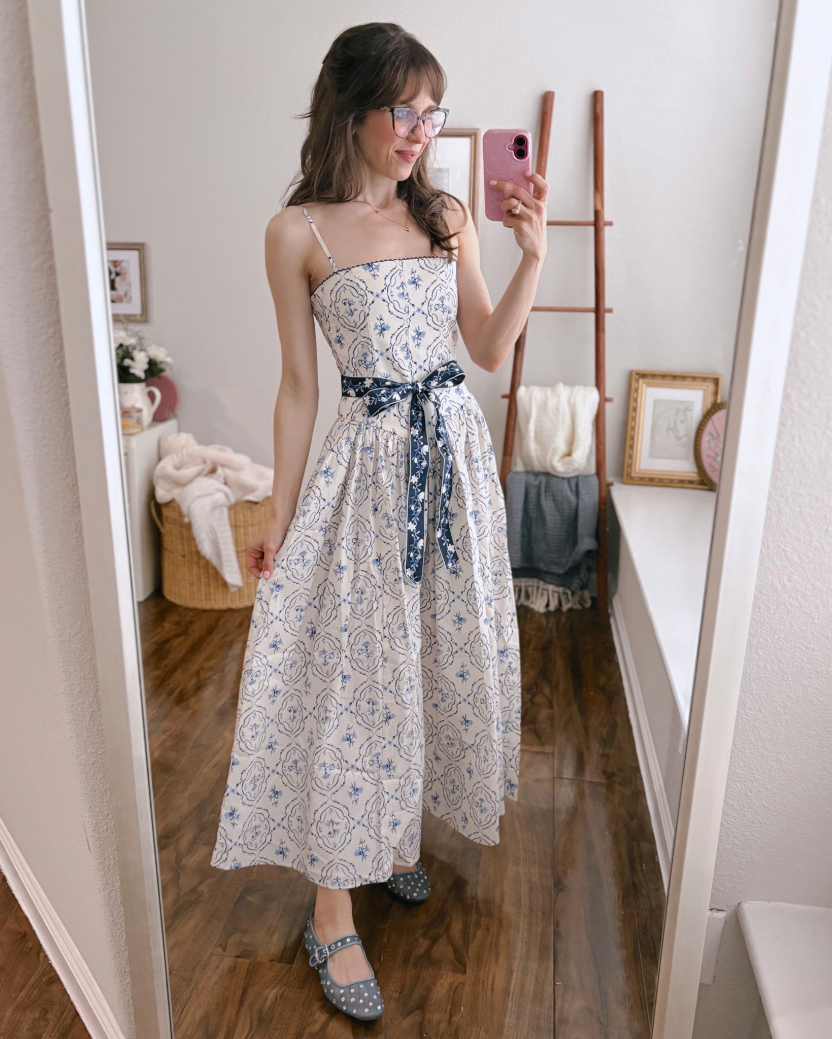 Wearing an xxs 💙