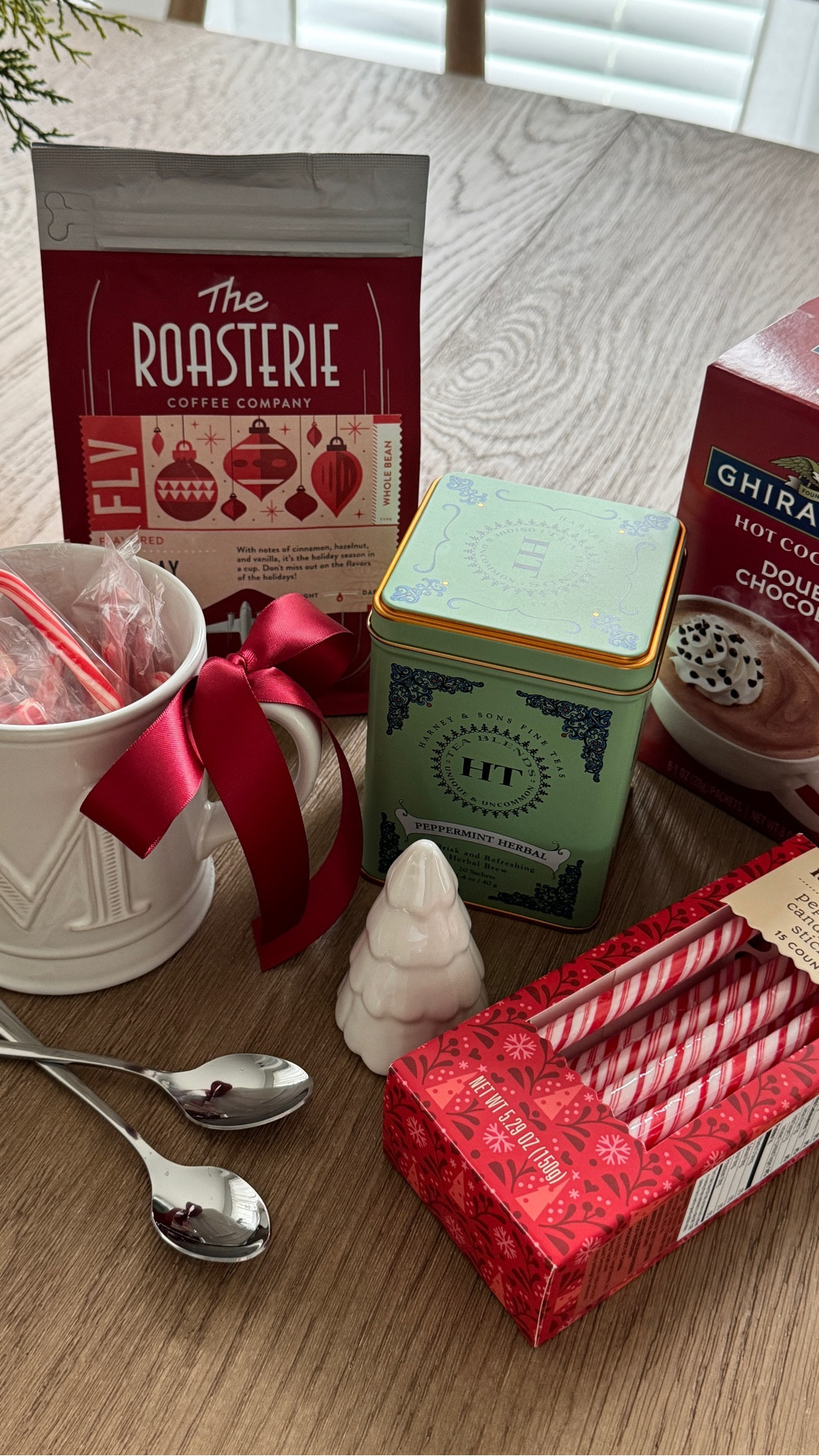 Cozy Winter Drink Gift Set Ideas

Sharing a few cozy winter drink gift set ideas I’m loving this season. Peppermint sticks, cocoa, coffee, and tea make the sweetest little holiday gift. 
#GiftIdeas #HolidayGifts #CozyGifts #PeppermintSeason

#LTKHoliday #LTKGiftGuide #LTKSeasonal