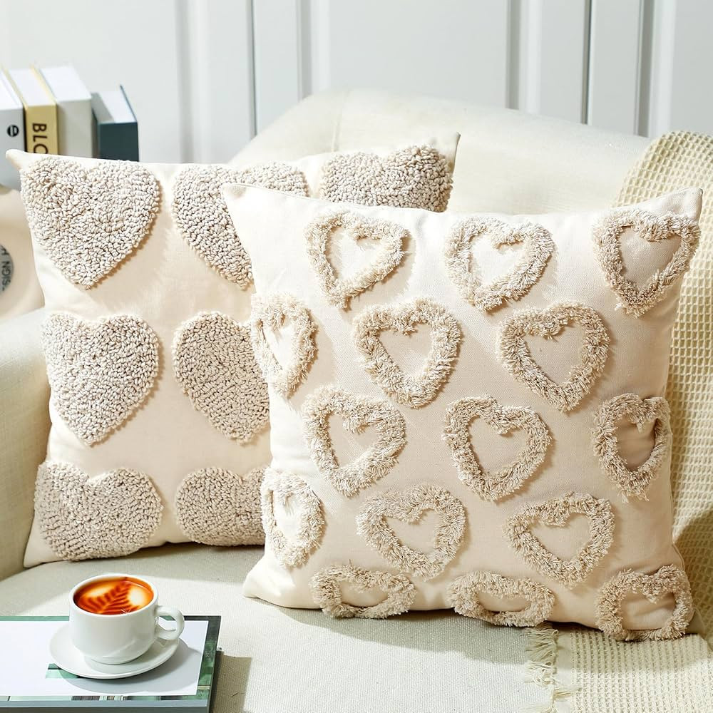 2 Pcs Valentine's Day Throw Pillow Covers with Hearts Decorative Accent Throw Pillow Covers for C... | Amazon (US)