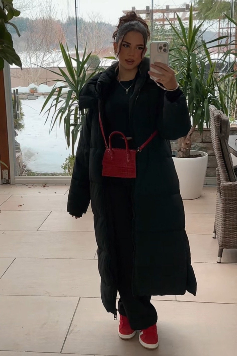 adidas campus, puffer jacket, red shoes, red bag, red accessoires, winter outfit

#LTKstyletip