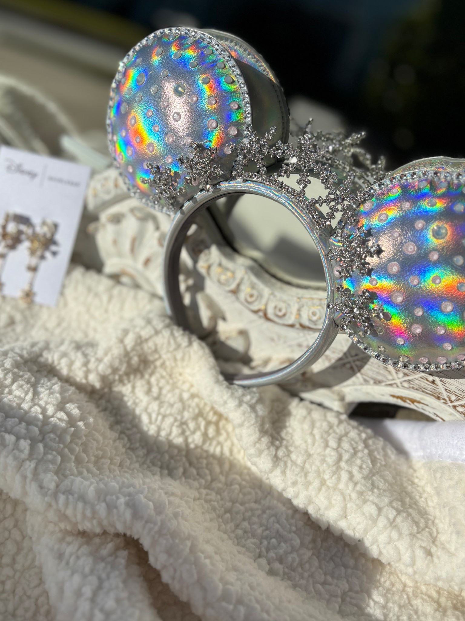 Sparkle like the winter snow with the Baublebar x Disney Snowflake collection! 

#disneychristmas #ltkgiftguide

#LTKHoliday #LTKSeasonal #LTKGiftGuide