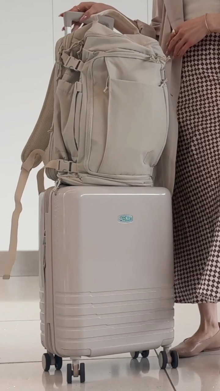 BEST Affordable Luggage ✈️
15% off Memorial Day Sale 🏷️ @bagsmart_official #ad

•  Travel Expandable Backpack: many pockets, compression & expandable, opens like a duffle from the front 

•  Expandable suitcase: chic, aesthetic, expandable lightweight suitcase perfect for light carry on travel

#LTKTravel #LTKItBag #LTKGiftGuide