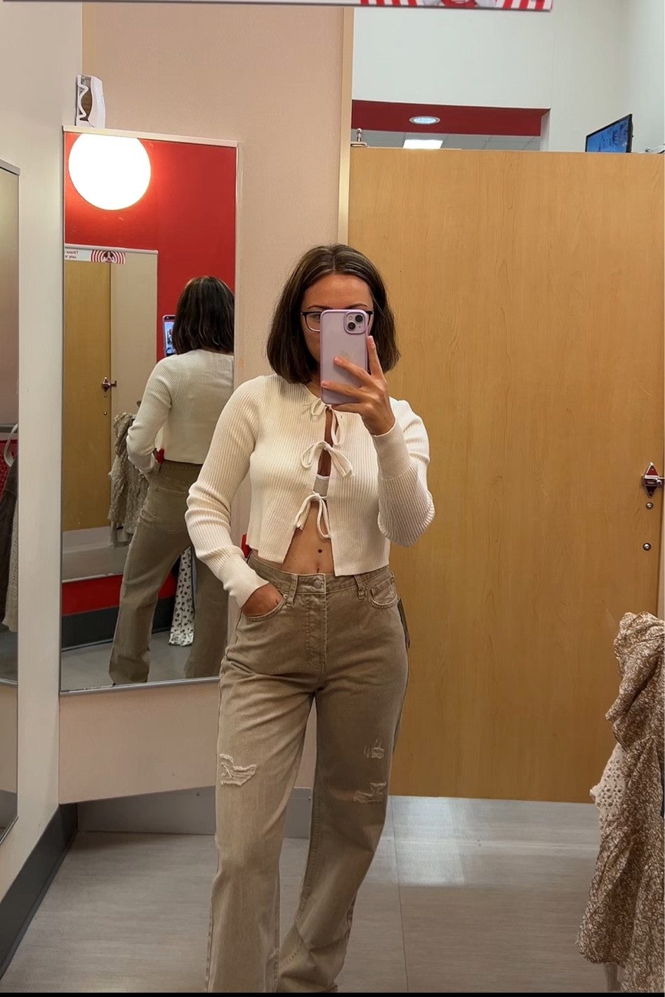 Jeans // top

#LTKFindsUnder50 #LTKStyleTip