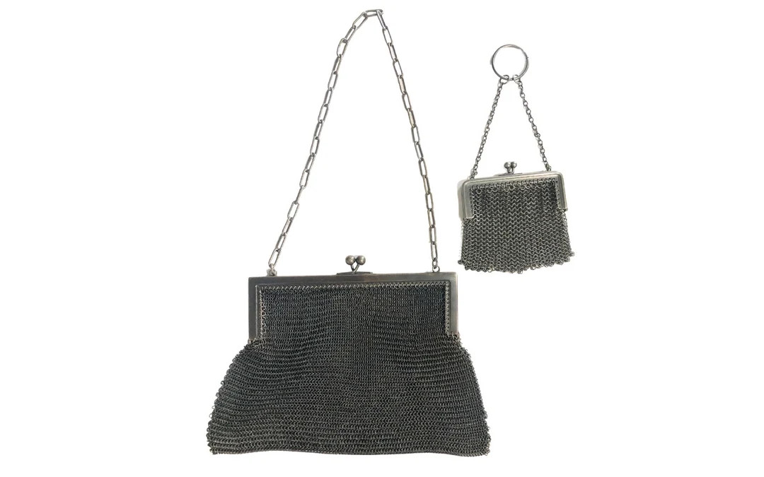 1920s FLAPPER CHAINMAIL PURSE and Change Purse Set Gun Metal Color Art Deco Style Purse and Coin ... | Etsy (CAD)