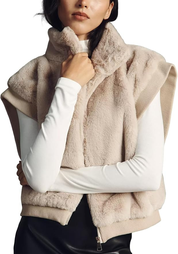 Dqbeng Womens Faux Fur Vest Zip Up Sleeveless Plush Jacket | Amazon (US)