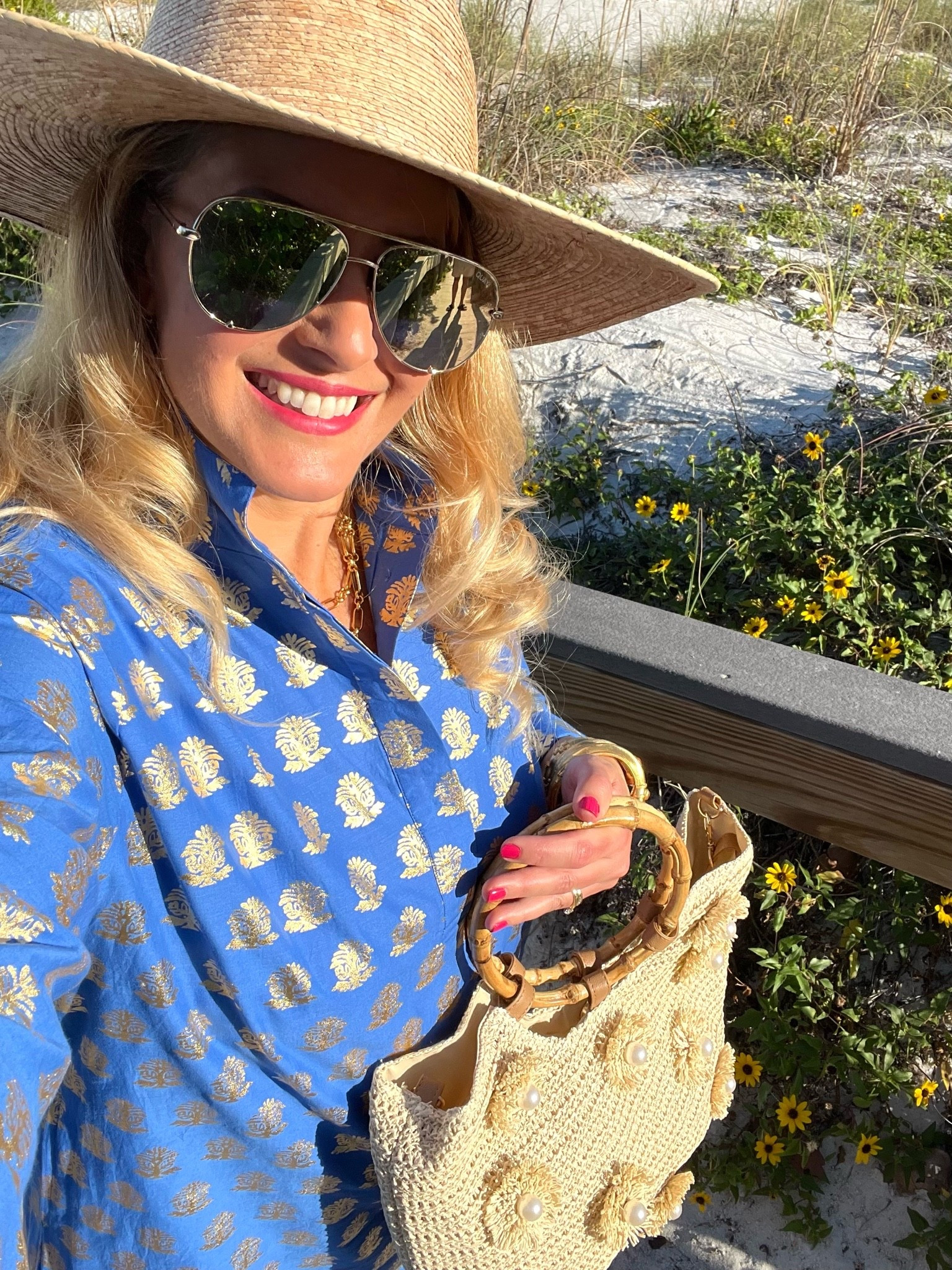 If you’re looking for an affordable straw tote bag, look no further! This amazon bag is adorable. Love the bamboo handles. Great attention to details on this bag under $30!


#LTKSeasonal #LTKOver40 #LTKSaleAlert #LTKMothersDay #LTKTravel #LTKgrwm #LTKootd #LTKMidsize #LTKSwim