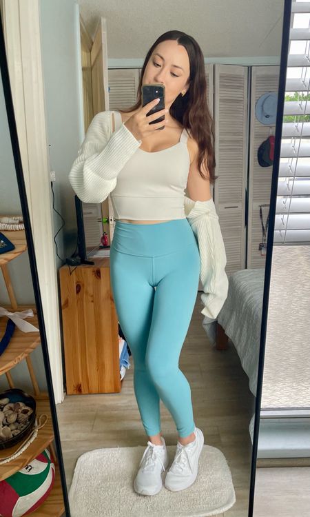 Athleisure OOTD.  I love a good shrug with my athletic wear for on-the-go in between workouts!  

I found this shrug on Amazon and it is the perfect neutral color and SOOOO CUTE & COMFY.  

Doesn’t it look gorgeous with lululemon Tidal Teal aligns???  

Tank: size 6
Leggings: size 6
Shrug: size Small

My measurements
Height: 5’5”
Over Bust: 34.5”
Under Bust: 30”
Waist: 26.75”
Hips: 36.5”

Athletic Wear | Pilates Outfit Ideas | workout wear | performance apparel | gym wear | fitness attire | Athleisure outfits