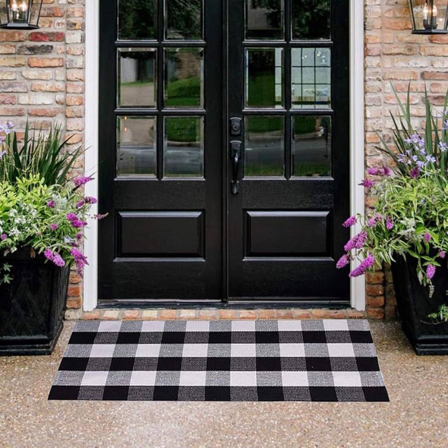 Buffalo Check Rug, Black and White Plaid Rug Moven Doormat Washable Porch Kitchen Area Rugs,Decorati | Amazon (US)