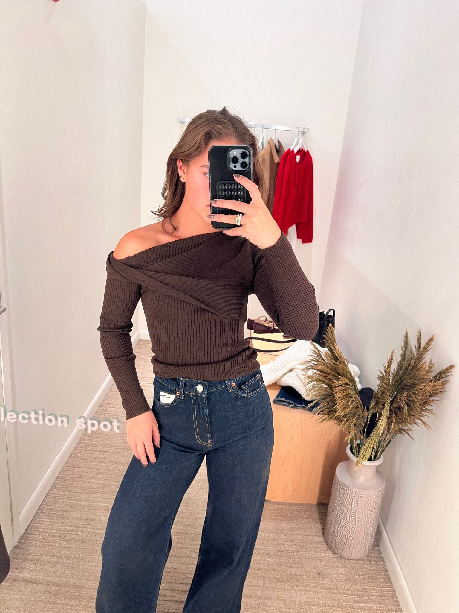 OBSESSED WITH REFORMATION

#LTKHoliday #LTKGiftGuide #LTKSeasonal
