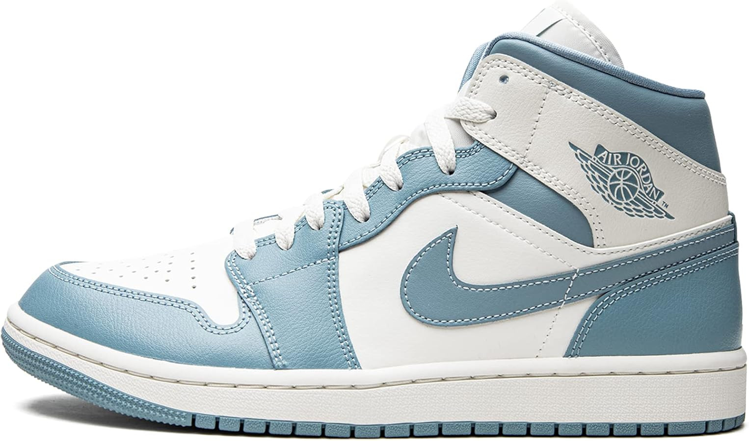 Nike Women's Basketball Shoe | Amazon (US)