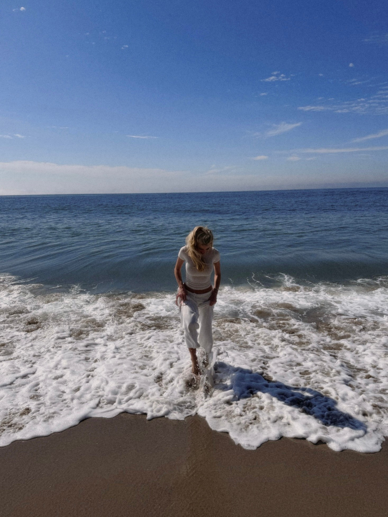 The SKIMS tee and straight leg sweats I’ve been living in during this Spring transition weather 💫🌟✨☀️💛

Wearing a size small and 32C! This bra has been on repeat for me too (adds 1-2 cup sizes and full support with adjustable straps) 





#LTKootd #LTKgrwm #LTKdayinmylife