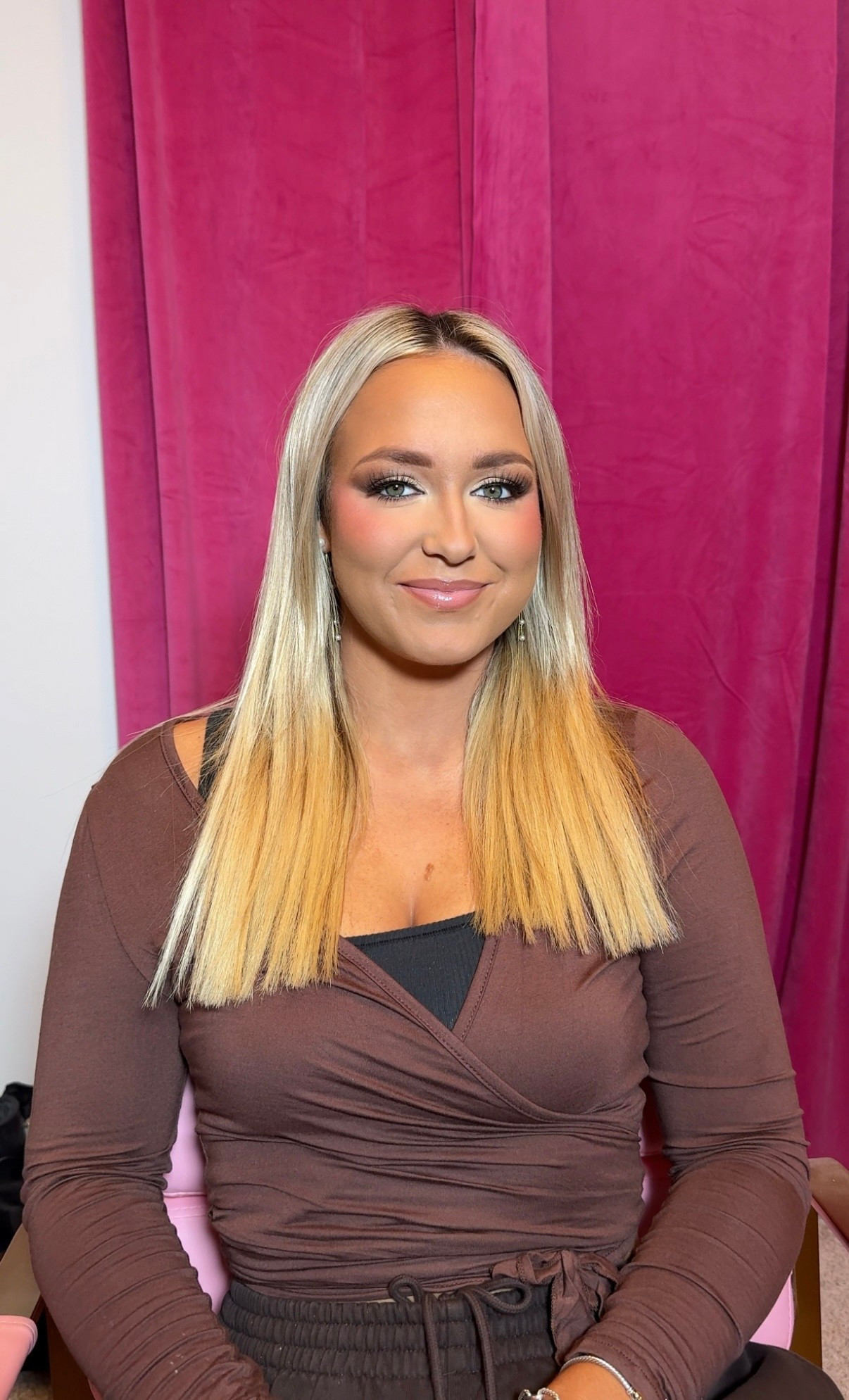 Savanah’s full glam look! 

#LTKBeauty #LTKHoliday #LTKGiftGuide