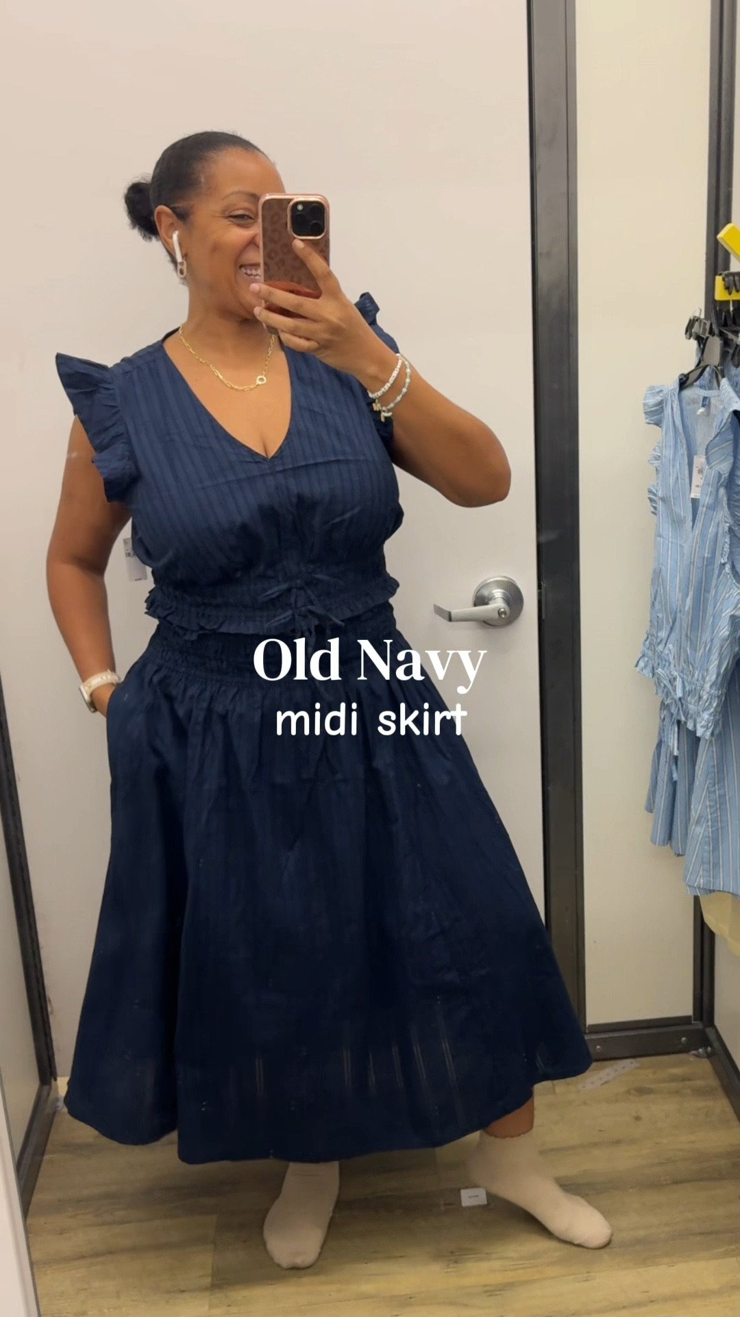 Love this midi skirt comes in a few colors 
wearing large as size 12

#LTKSeasonal #LTKootd #LTKMidsize