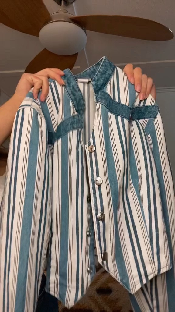 vintage western fit with some modern pieces! 