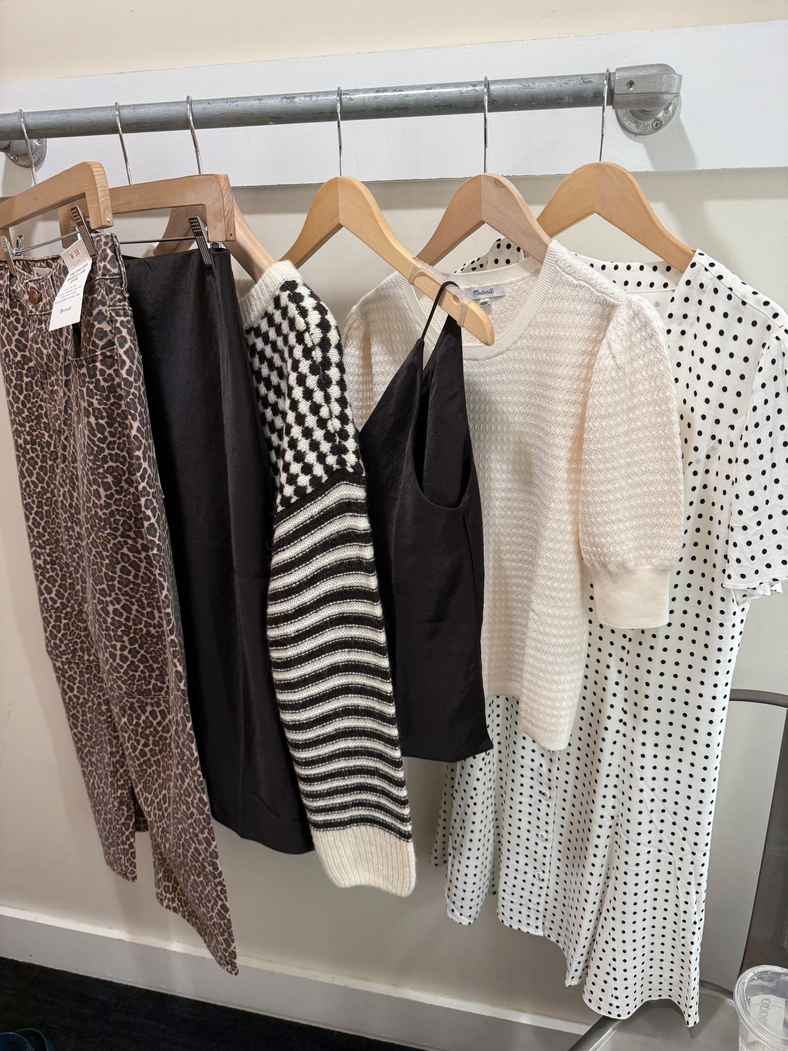 Madewell Sale! 30% off for insiders (super easy to sign up if you haven’t) so many fall gems 🤎

#LTKSeasonal #LTKFallSale #LTKFindsUnder100