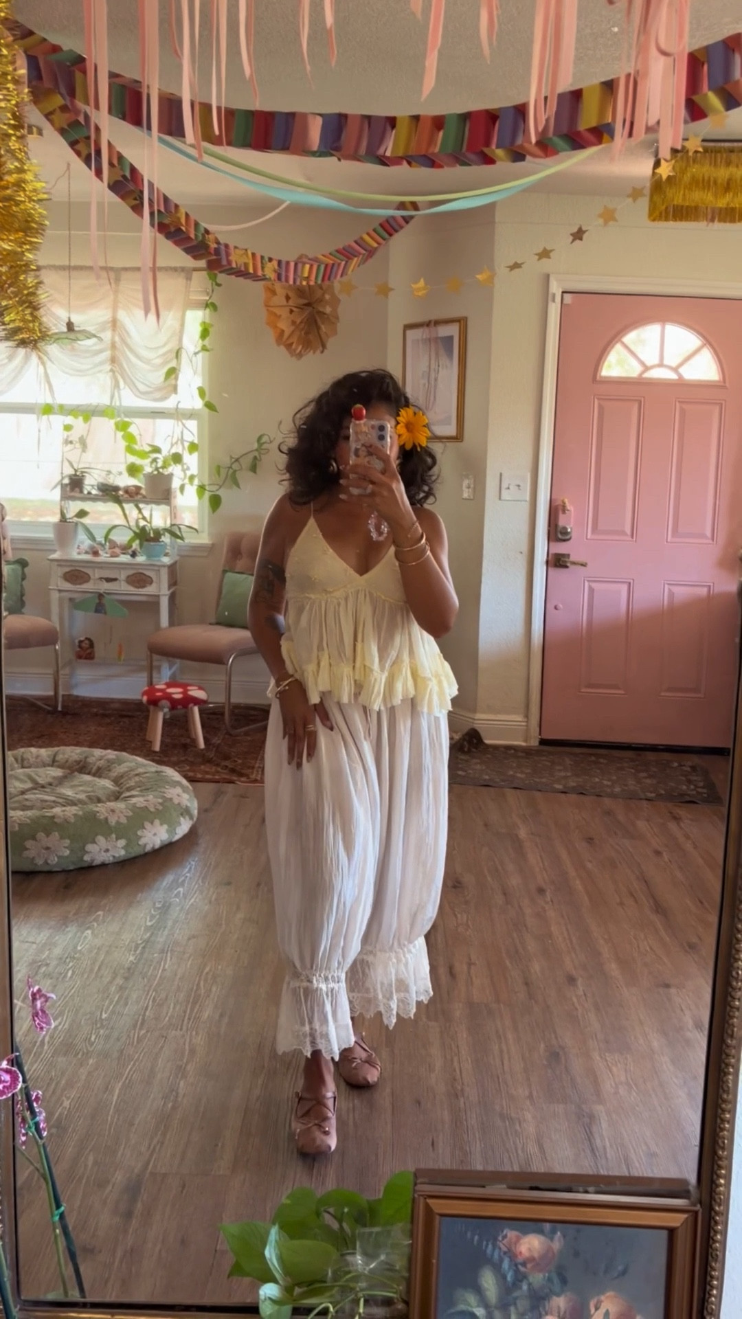 Oversized bloomers in a size S🌼

#LTKdayinmylife #LTKPetite #LTKootd