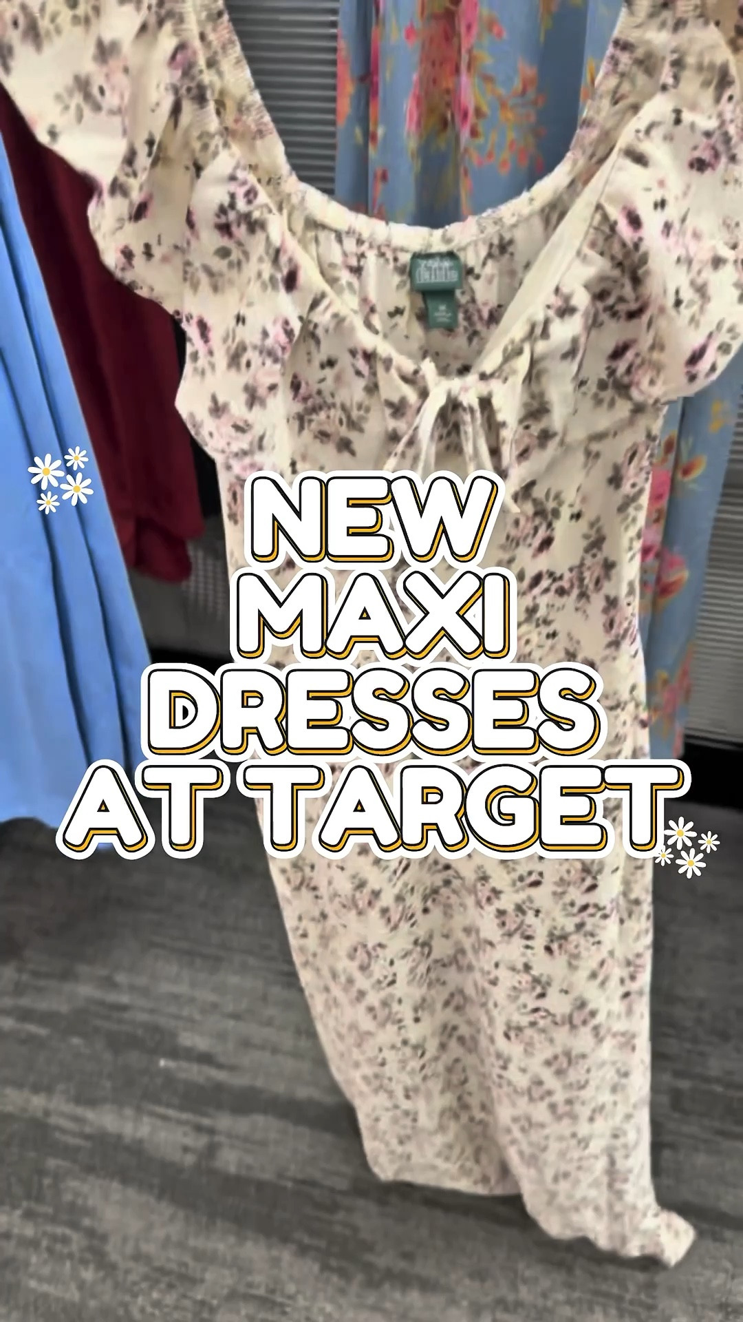 Happy Monday and I hope you had a great weekend!☺️ These New flounce sleeve empire waist dresses are so pretty!!🤩 I love the on/off the shoulder neckline with ruffled frill and keyhole tie front details!!😍 Comes in these 2 floral print colors in off-white floral and slate blue floral!!😄 Which one would you choose?🤔 


#targetdress #targetmomof10 #targetdoesitagain #floralprintdress #summerdresses #falldress #datenightdress #weddingguestdress 


#LTKOver40 #LTKFindsUnder50 #LTKMidsize