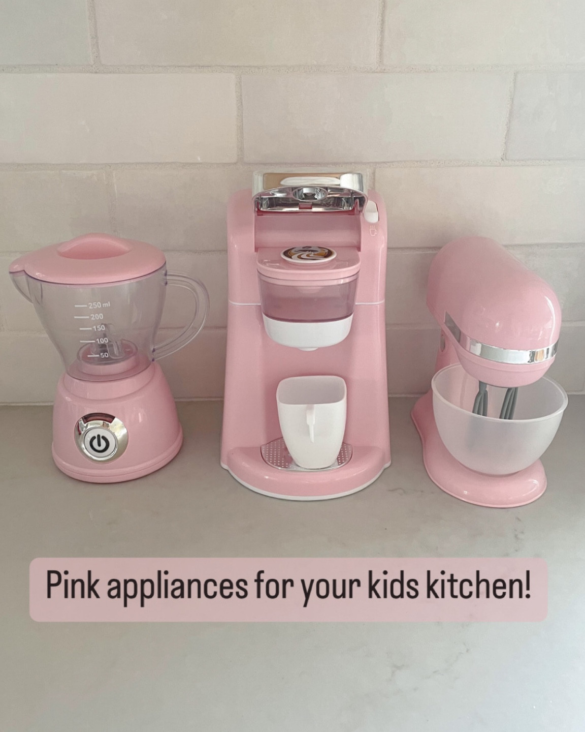 Member's Mark Gourmet Kitchen Appliance Set, Pink