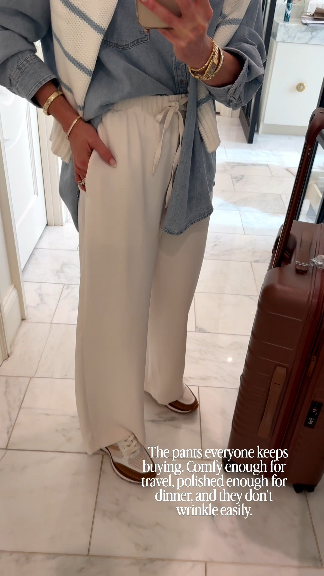 Comfy and cozy airport outfit! I’ve worn these pants to the airport more times than I can count @Aritzia I'm 5'7 wearing size small regular and I'm 5'7 

#LTKootd #LTKOver40 #LTKTravel
