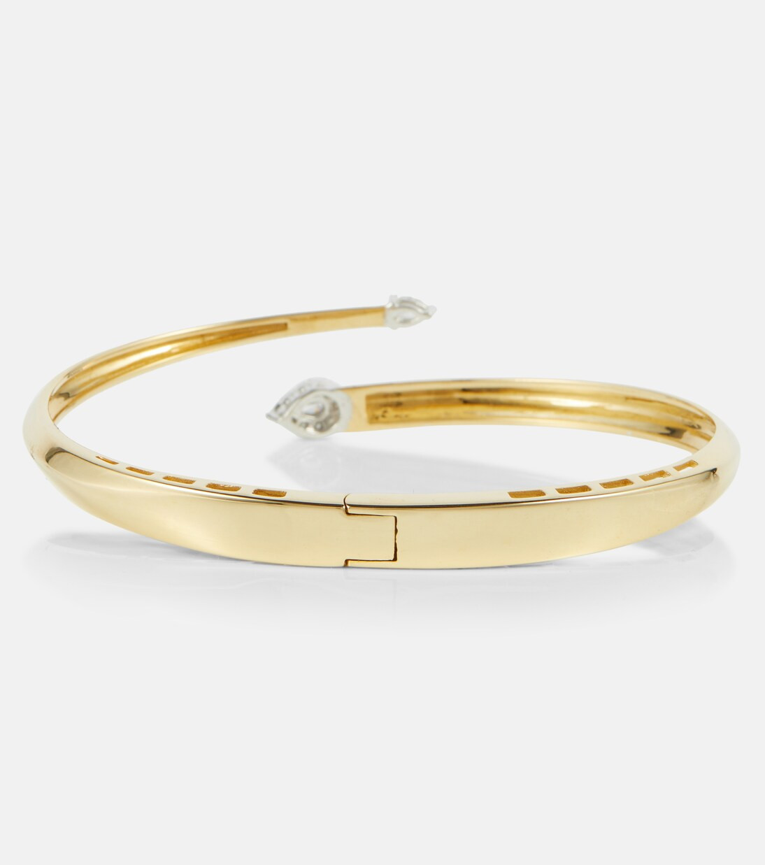 18kt gold bangle with diamonds | Mytheresa (UK)