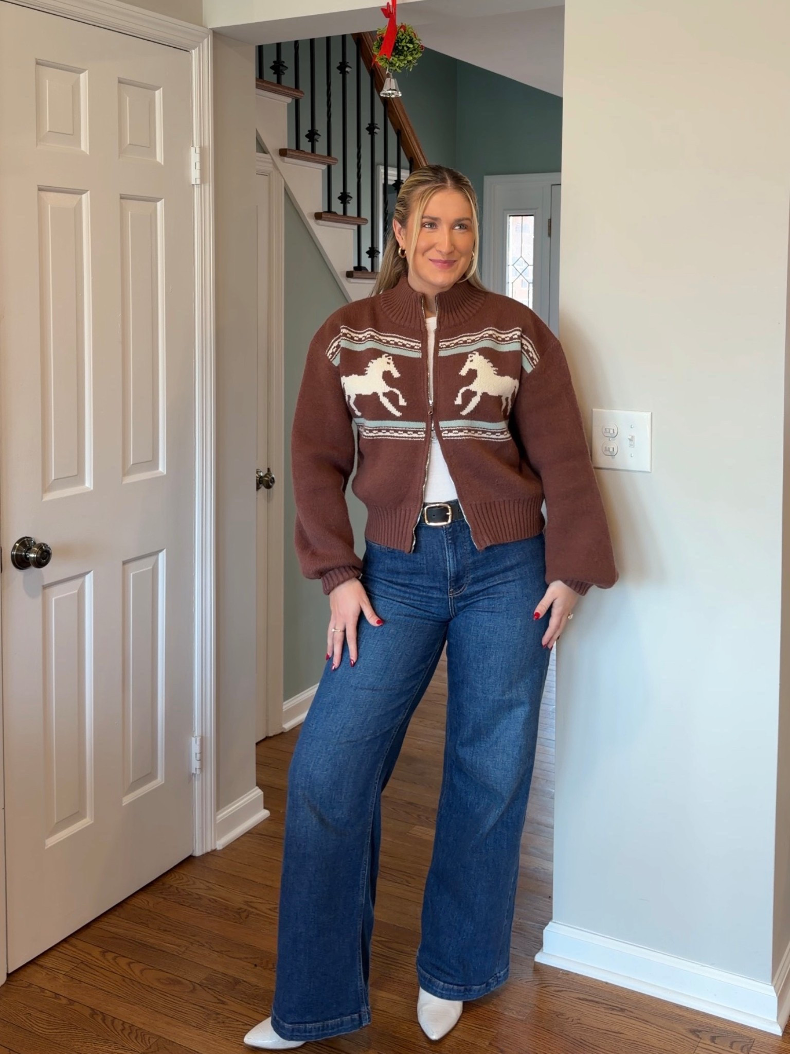 My new comfort sweater 🤎 #western #winteroutfits

#LTKSeasonal #LTKFindsUnder100 #LTKgrwm