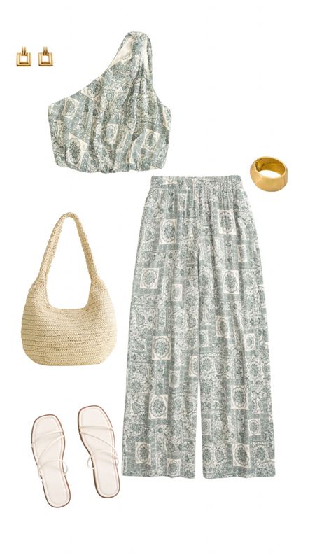 You can’t go wrong w a matching set! Would be adorable for a vacay!

Dress Up Buttercup
Dressupbuttercup.com

#LTKstyletip #LTKSeasonal #LTKtravel