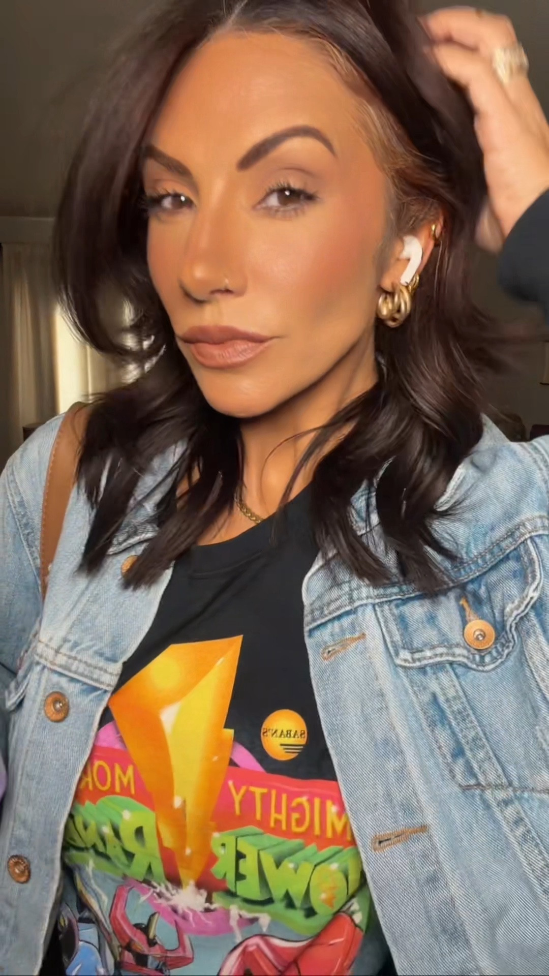 Nothing screams Millienial like a Denim jacket and a 90s graphic T!

My T is old from Fashion Nova in a large for over sized & I cropped it (as always)

#LTKFindsUnder50 #LTKOver40 #LTKStyleTip